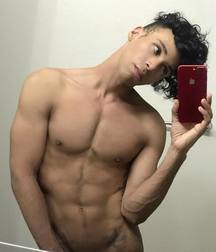 Santiago Figeroa  5d572568875a1.jpg