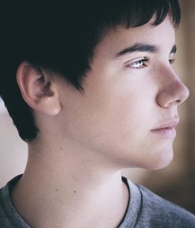 Favorite Boy 5dd5fc69e8eb2.jpg