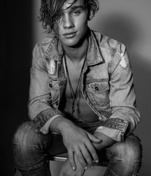 Boy — Portraits 5e1bb37e52125.jpg