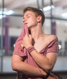 Blood Brothers 5e2141a026149.jpg