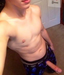 Lovely boys 5d911e47a3d9a.jpg