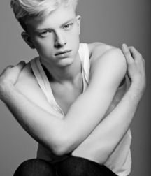 Natural Twinks-Collection  5d43018fe16e7.jpg