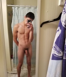 The best Selfie Boys with hot smooth body 5d4302936b366.jpg