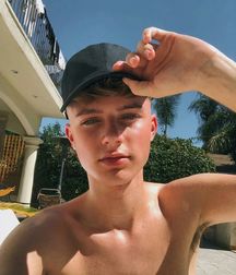hot boys armpits 5d45b6fad4b14.jpg