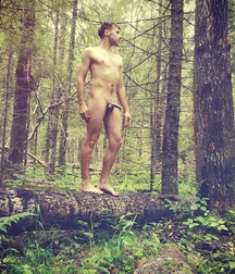Nude guy in nature 5d7566131d096.jpg