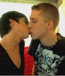 Kyler Moss and Dylan Chambers Gay Porn 62119573b5593.jpg