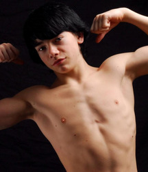 boys so cute 5d595f269afc8.jpg