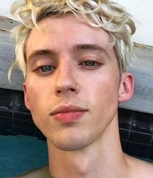Out and Famous--Troye!! 5d474d9c4e06b.jpg