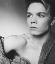 Out and Famous--Ronan!! 5d4f1566ca1d8.jpg