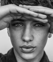 HOT and Famous--Gavin BW!! 5d4f30e3da3b0.jpg