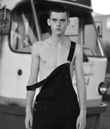 Hot Model Cristian!!  5d6c3d32b8e33.jpg
