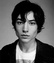 Out and Famous--Ezra!! 5da1ea3d84206.jpg