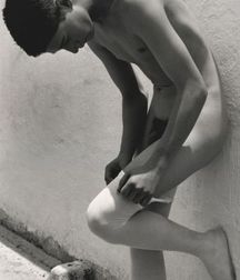 Best Of Freaky Friday--Black and White!! 5dc9537d0ac78.jpg