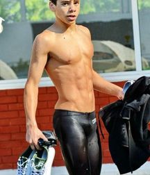 Best Of Freaky Friday--Summer Boys!! 5dc981a2c9934.jpg