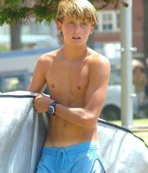 Best Of Freaky Friday--Summer Boys!! 5dc981aaa153c.jpg