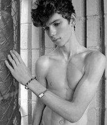 MODELS CORNER!!  Cormac Best Doyle... 5e20c7ca34916.jpg