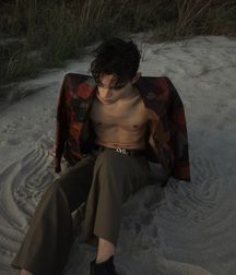 MODELS CORNER!! Troy Edwards! 5e21f2f3d1786.jpg
