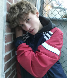 MODELS CORNER!! Anton Martinez! 5e27430647814.jpg