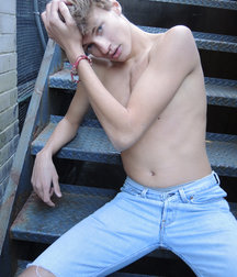 MODELS CORNER!! Anton Martinez! 5e2743167151e.jpg
