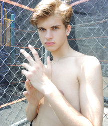 MODELS CORNER!! Aiden Marceron!  5e28b68e93448.jpg