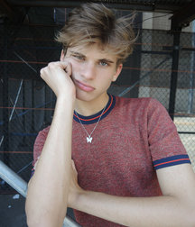 MODELS CORNER!! Aiden Marceron!  5e28b695b997f.jpg