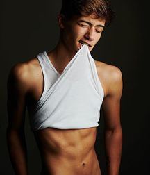 MODELS CORNER!! Kevin Espinosa! 5e29a79da8eef.jpg