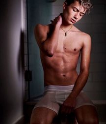 MODELS CORNER!! Kevin Espinosa! 5e29a7a794c90.jpg