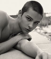 MODELS CORNER!! Issac Orozco! 5e29b038777f2.jpg