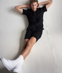 MODELS CORNER!! Zach Hines! 5e2afedf85ac7.jpg