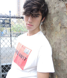 MODELS CORNER!! Raphael Wright! 5e2b00182fec6.jpg