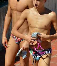 Gorgeous Guys 5d4f0c4feeeab.jpg
