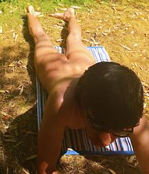 Fun on the beach 5d56d72b4a2b4.jpg