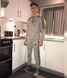 lads2 5d552b789d51d.jpg