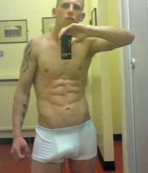 lads6 5d56e0b43d5bf.jpg