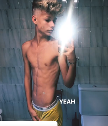 Alex 5d9f69b7404e9.png
