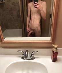 Boys Boys ... 5db08b4c034ff.jpg