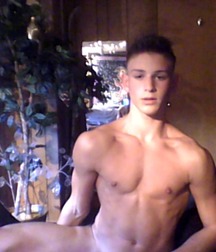 Boys Boys ... 5db08ddb48acf.jpg