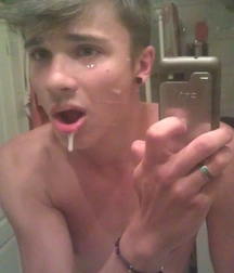 Boys Boys ... 5db08df8d3a5c.jpg