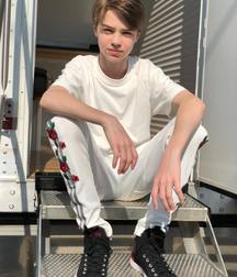 Jok's13 Cute boys 5d6778f83035d.jpg