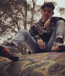 JOK'S13 BOYS IN JEANS 2 5d6b1ee8a254a.jpg