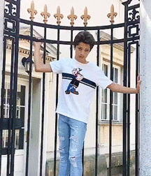 JOK'S13 BOYS IN JEANS 2 5d6b1f0fa5856.gif