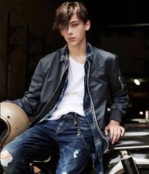 Boys in Black 2 5dc7157ea3d8d.jpg