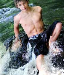 Wet Boys 2 5dda49e8befec.jpg