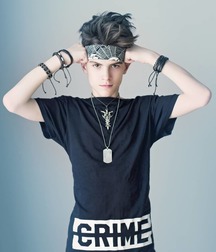 Beautiful Boys Dressed in Black 5ddeccb136579.jpg