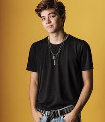Beautiful Boys Dressed in Black 5ddeccea5d440.jpg