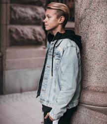 Mix of Sexy Boys 5dea1ce508e1d.jpg