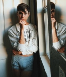 Mix of Sexy Boys 5dea1ce6e6ac4.jpg