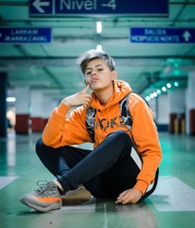 Mix of Sexy Boys 5dea1ce956590.jpeg
