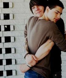 Tenderness and Kisses 5dea8cd8dc87a.jpg
