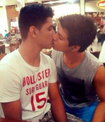 Tenderness and Kisses 5dea8cfcc171f.jpg